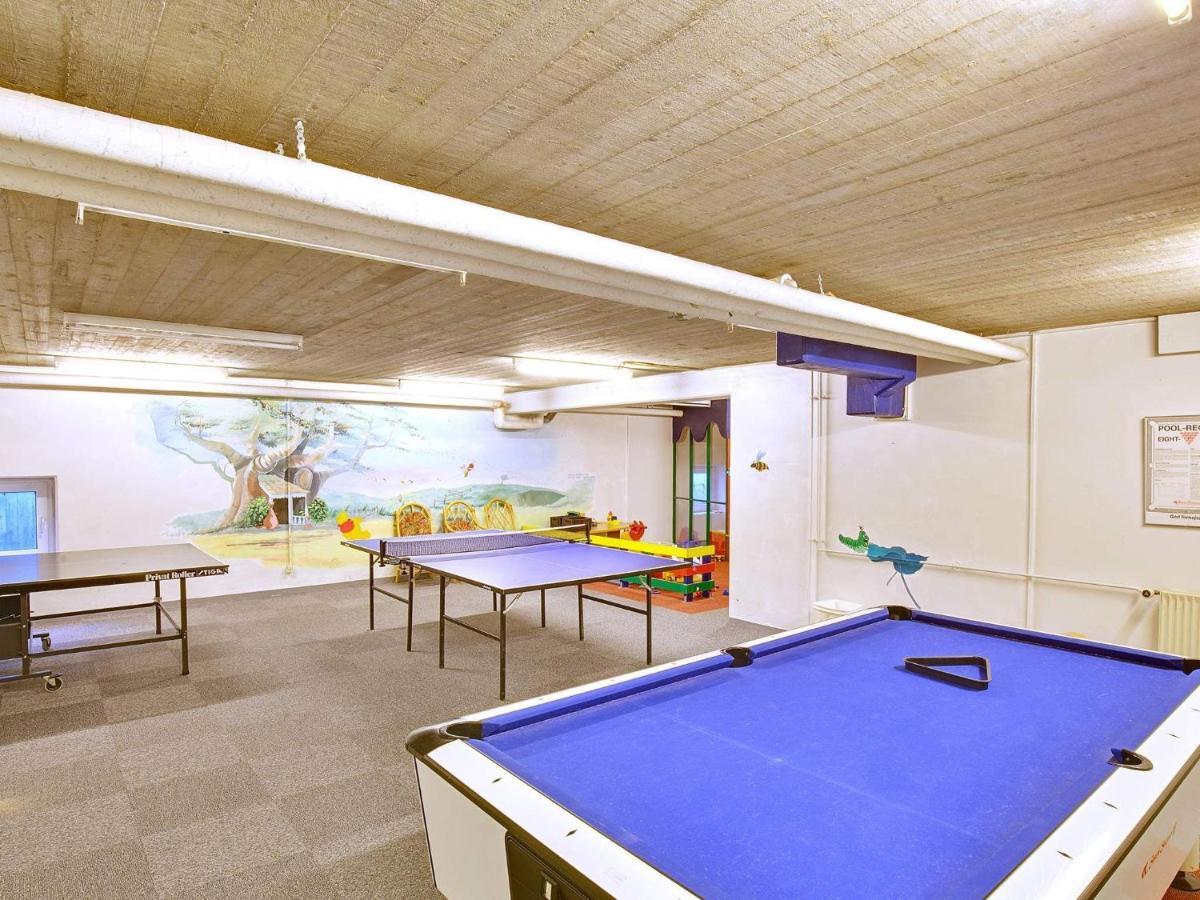 6 Person Holiday Home On A Holiday Park In Hejls Buitenkant foto